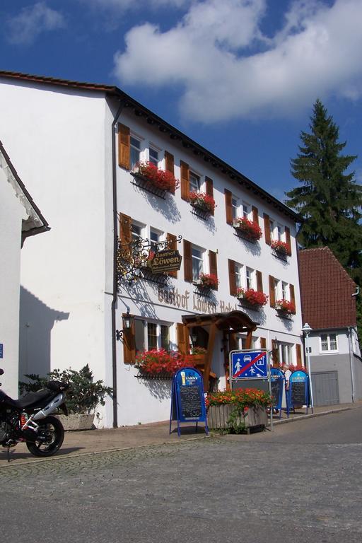 Gasthof Hotel Loewen Bad Buchau Room photo